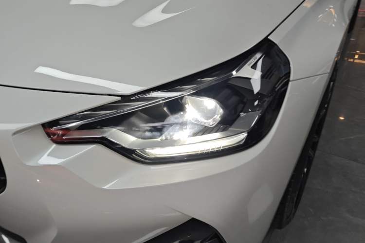 Used BMW 2 Series 2022 225i M Sport Night Edition Left Front Headlight