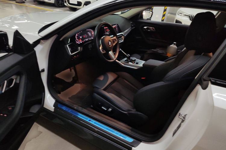 Used BMW 2 Series 2022 225i M Sport Night Edition Left Front Seat
