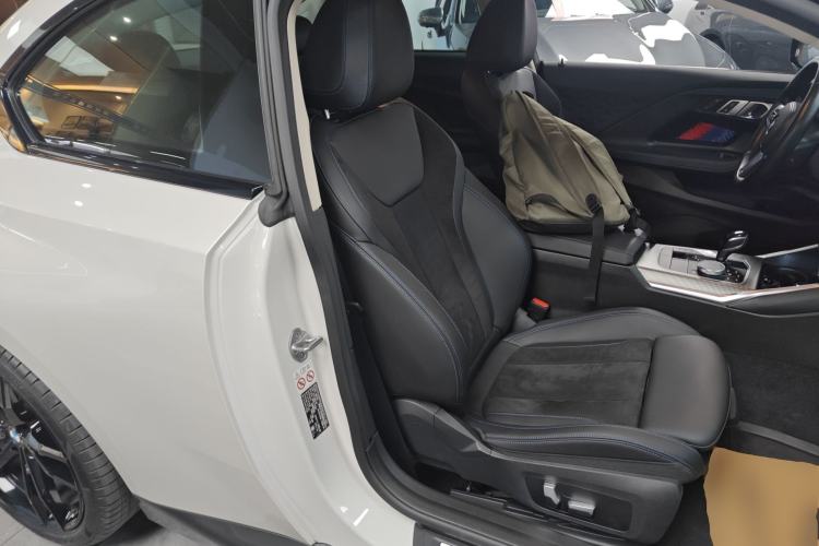 Used BMW 2 Series 2022 225i M Sport Night Edition Right Front Seat
