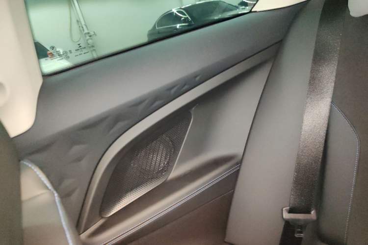 Used BMW 2 Series 2022 225i M Sport Night Edition Right Rear Door Interior