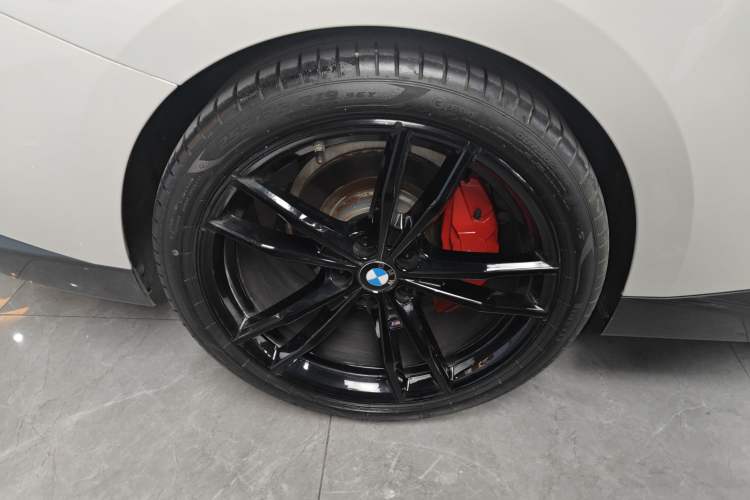 Used BMW 2 Series 2022 225i M Sport Night Edition Right Rear Wheel Hub