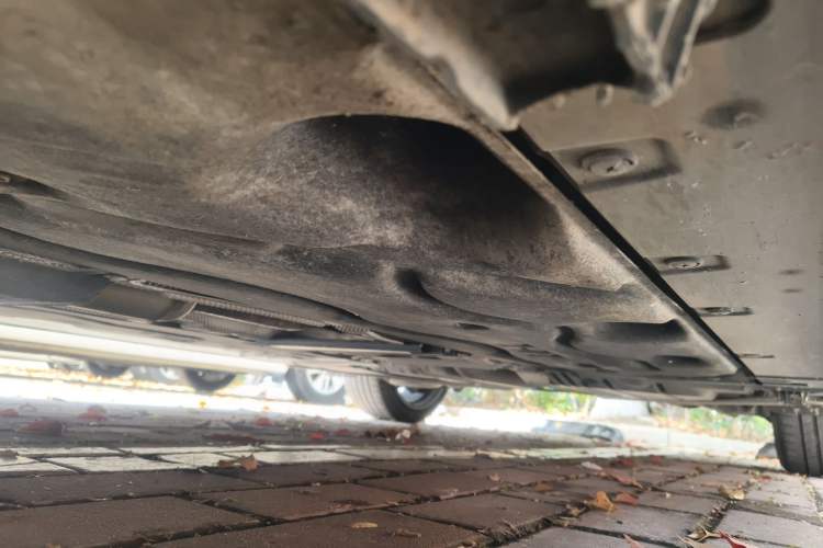 Used BMW 2 Series 2023 225i Four-Door Coupe M Sport Shadowline Package Chassis Front Left