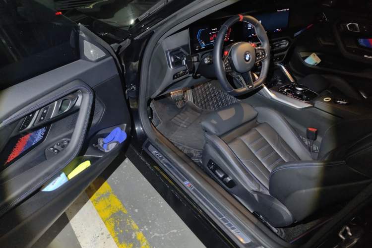 Used BMW 2 Series 2023 M240i Driver Seat