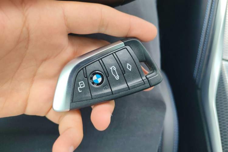 Used BMW 2 Series 2023 M240i Vehicle Key