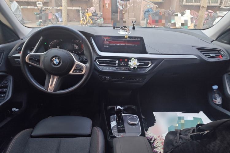 Used BMW 2 Series 2023 225i Four-Door Coupe M Sport Package Center Console