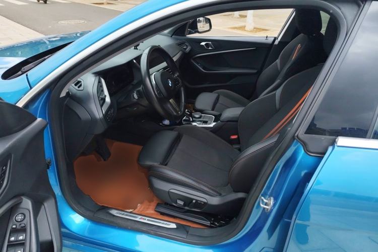 Used BMW 2 Series 2023 225i Four-Door Coupe M Sport Package Driver Seat