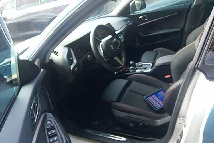 Used BMW 2 Series 2023 225i Four-Door Coupe M Sport Package Driver Seat