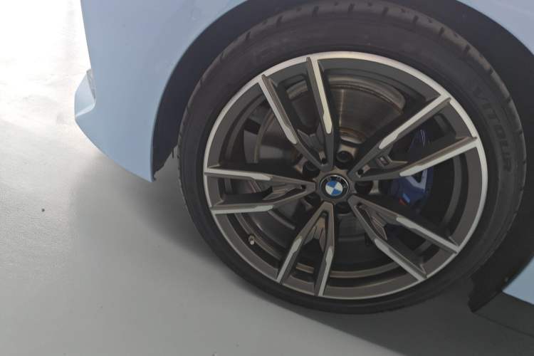 Used BMW 2 Series 2023 M240i Exterior 4