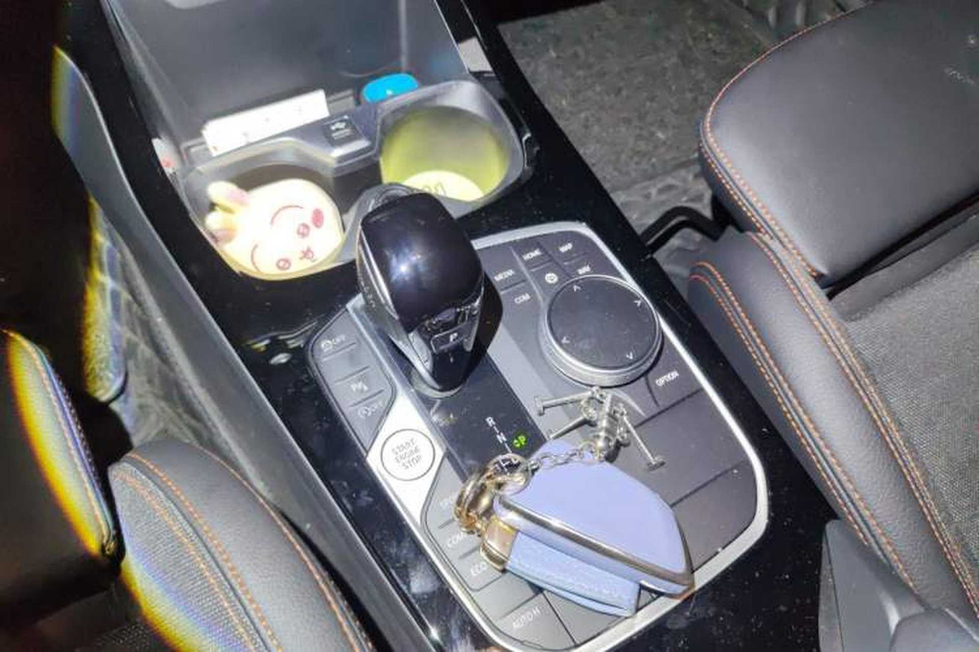 Used BMW 2 Series 2023 225i Four-Door Coupe M Sport Package Gear Lever