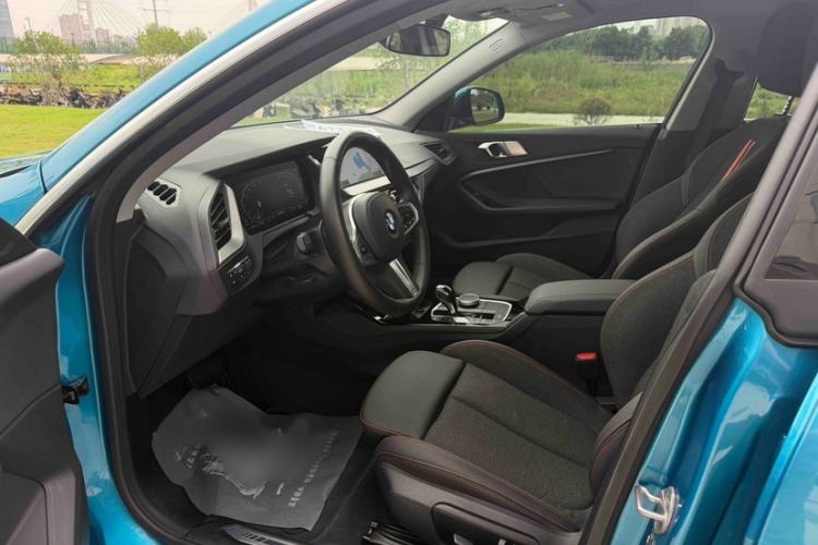 Used BMW 2 Series 2023 225i Four-Door Coupe M Sport Package Interior 3