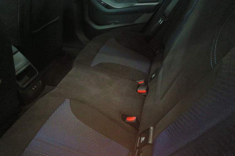 Used BMW 2 Series 2023 Facelifted 225i Four-Door Coupe M Sport Night Edition Package Interior 4