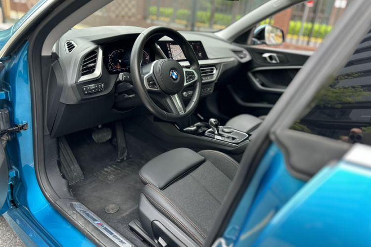 Used BMW 2 Series 2023 225i Four-Door Coupe M Sport Package Interior 5