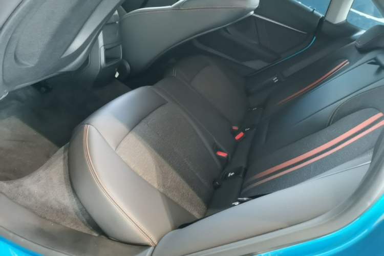 Used BMW 2 Series 2023 225i Four-Door Coupe M Sport Package Left Rear Seat