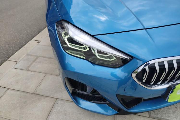 Used BMW 2 Series 2023 225i Four-Door Coupe M Sport Package Right Front Headlight