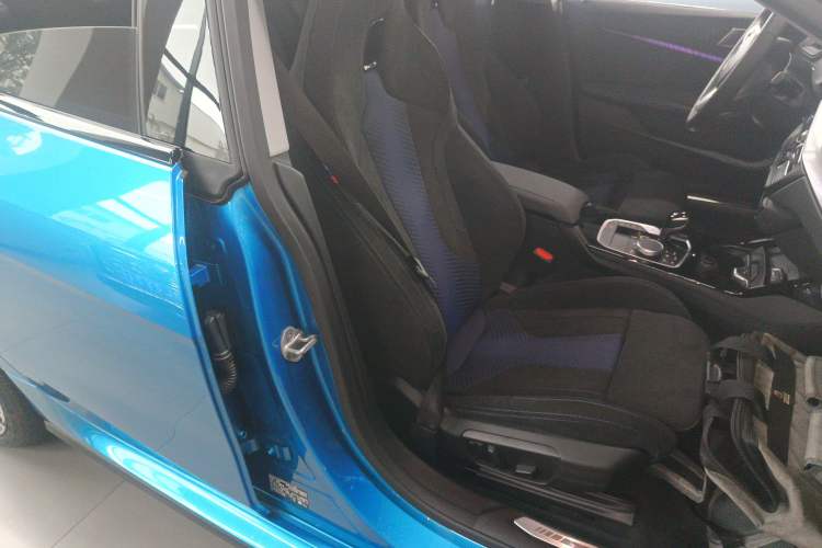 Used BMW 2 Series 2023 Facelifted 225i Four-Door Coupe M Sport Night Edition Package Right Front Seat