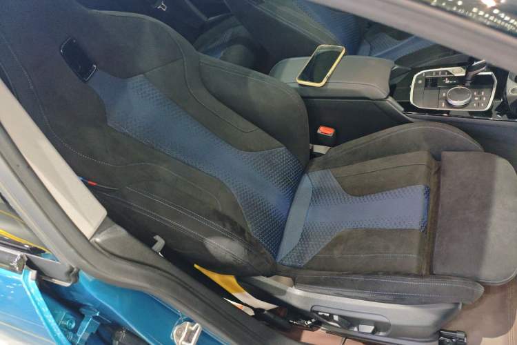 Used BMW 2 Series 2023 Facelifted 225i Four-Door Coupe M Sport Night Edition Package Right Front Seat