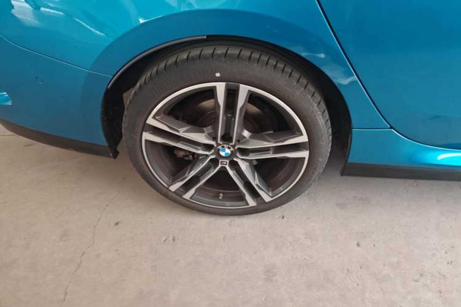 Used BMW 2 Series 2023 225i Four-Door Coupe M Sport Package Right Rear Wheel Hub