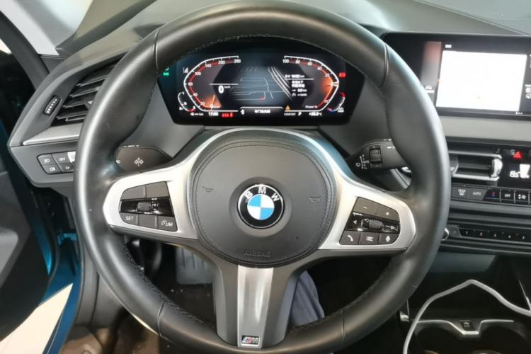 Used BMW 2 Series 2023 225i Four-Door Coupe M Sport Package Steering Wheel