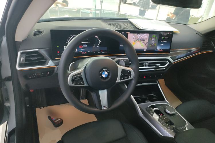 Used BMW 2 Series 2023 225i M Sport Night Edition Package Center Console
