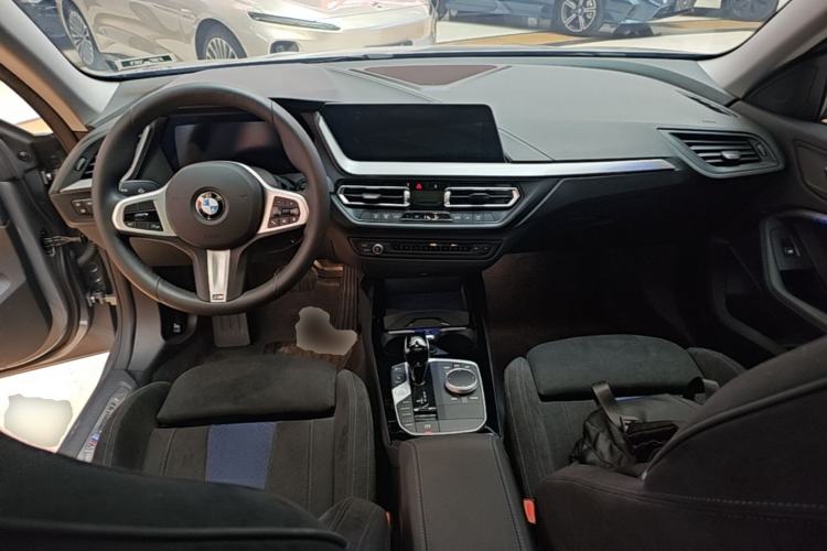 Used BMW 2 Series 2023 Facelifted 225i Four-Door Coupe M Sport Night Edition Package Center Console