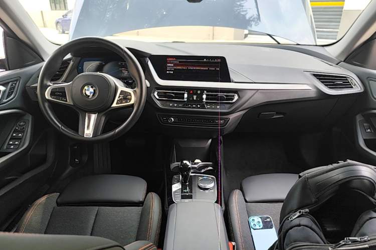 Used BMW 2 Series 2023 225i Four-Door Coupe M Sport Package Center Console