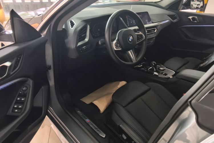 Used BMW 2 Series 2023 225i Four-Door Coupe M Sport Package Driver Seat