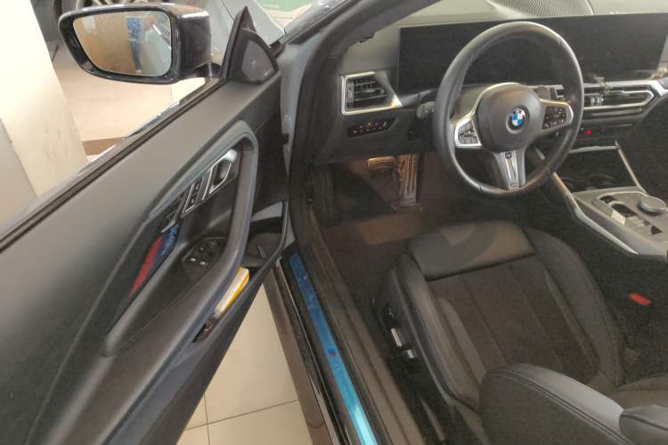 Used BMW 2 Series 2023 225i M Sport Night Edition Package Driver Seat