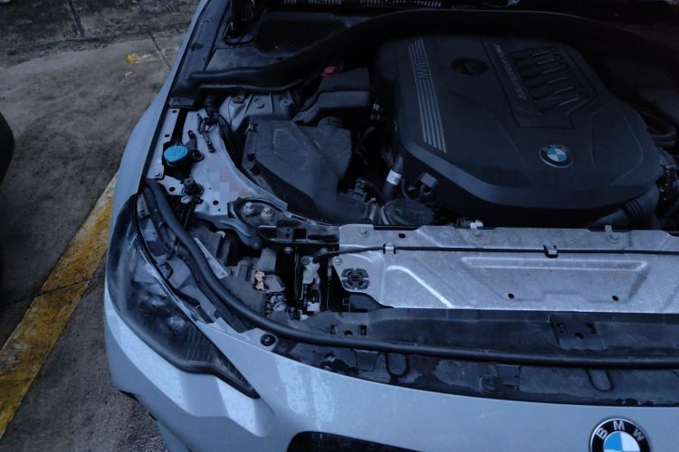 Used BMW 2 Series 2023 M240i Engine Bay Right