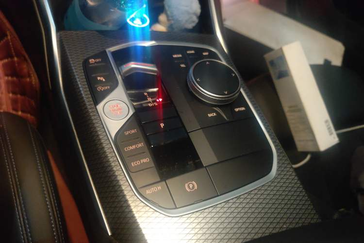 Used BMW 2 Series 2023 225i M Sport Night Edition Package Gear Lever