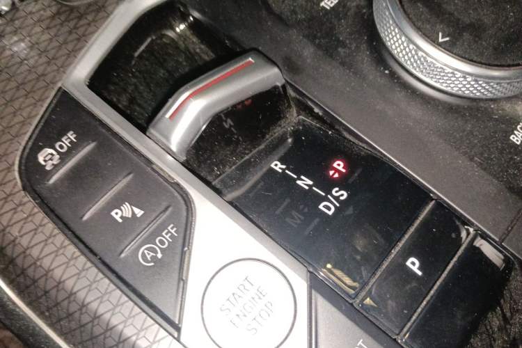 Used BMW 2 Series 2023 225i M Sport Night Edition Package Gear Lever