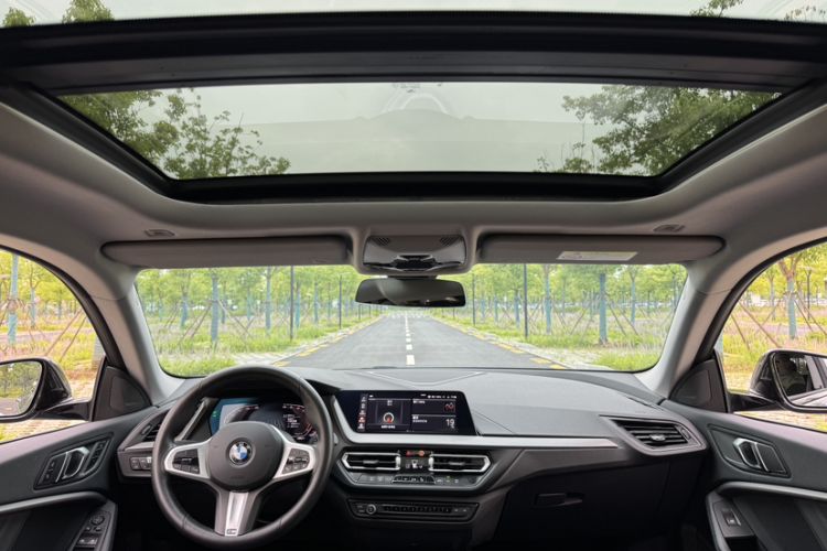 Used BMW 2 Series 2023 Facelifted 225i Four-Door Coupe M Sport Night Edition Package Headliner