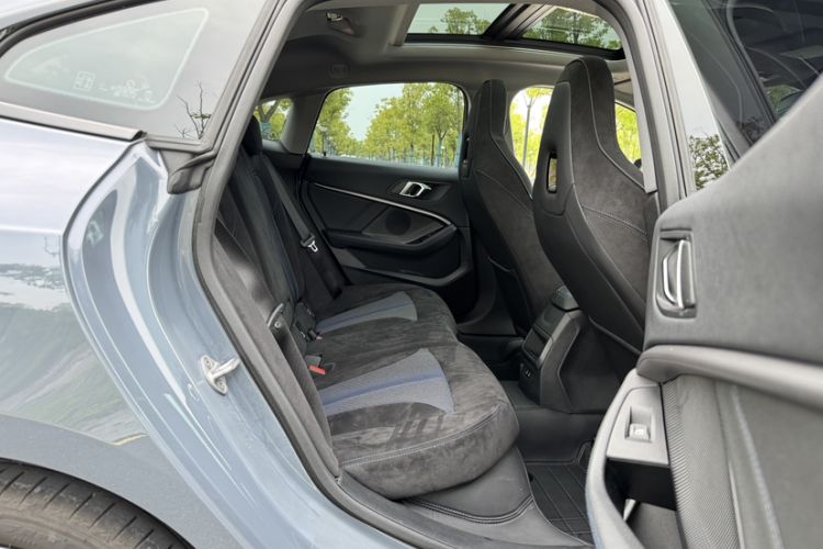 Used BMW 2 Series 2023 Facelifted 225i Four-Door Coupe M Sport Night Edition Package Interior 1