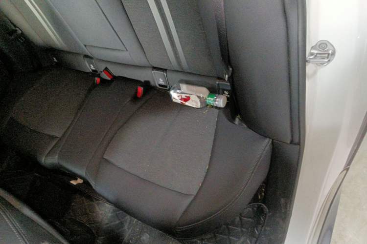 Used BMW 2 Series 2023 225i Four-Door Coupe M Sport Package Interior 4