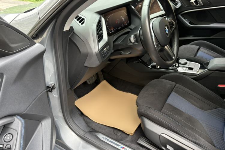 Used BMW 2 Series 2023 Facelifted 225i Four-Door Coupe M Sport Night Edition Package Interior 7