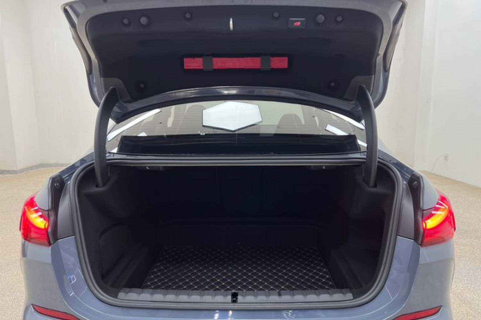 Used BMW 2 Series 2023 225i Four-Door Coupe M Sport Shadowline Package Interior 8