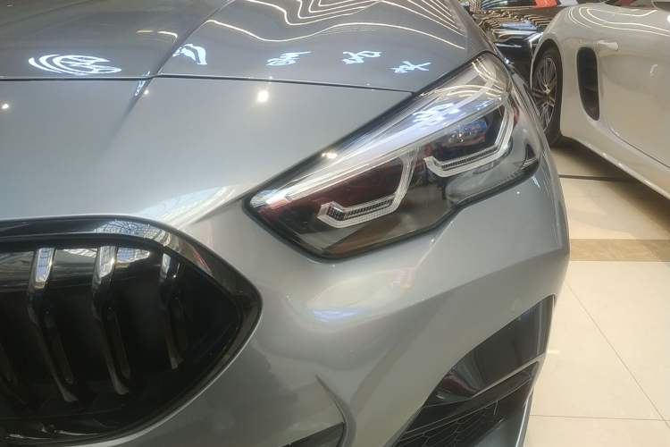 Used BMW 2 Series 2023 Facelifted 225i Four-Door Coupe M Sport Night Edition Package Left Front Headlight