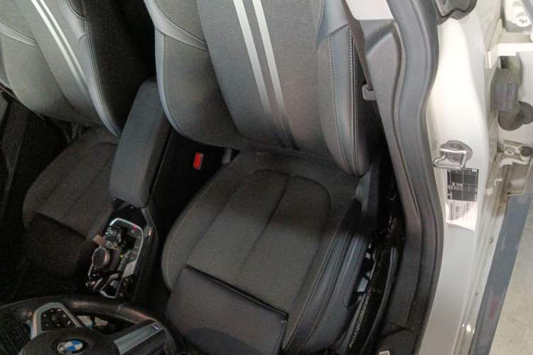 Used BMW 2 Series 2023 225i Four-Door Coupe M Sport Package Left Front Seat