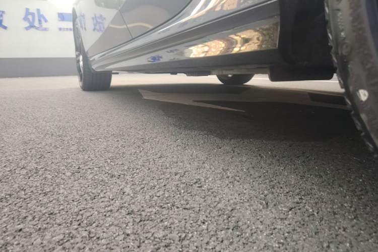 Used BMW 2 Series 2023 225i Four-Door Coupe M Sport Package Left Side Sill