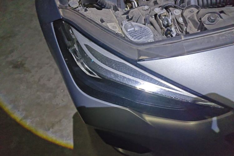 Used BMW 2 Series 2023 Facelifted 225i Four-Door Coupe M Sport Night Edition Package Right Front Headlight
