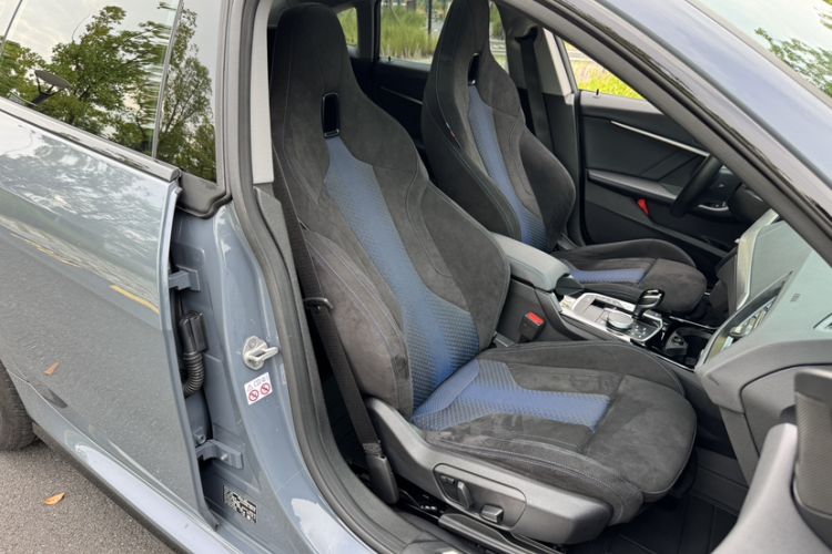 Used BMW 2 Series 2023 Facelifted 225i Four-Door Coupe M Sport Night Edition Package Right Front Seat
