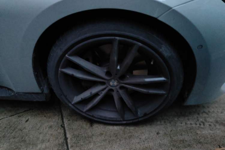 Used BMW 2 Series 2023 M240i Right Front Wheel Hub