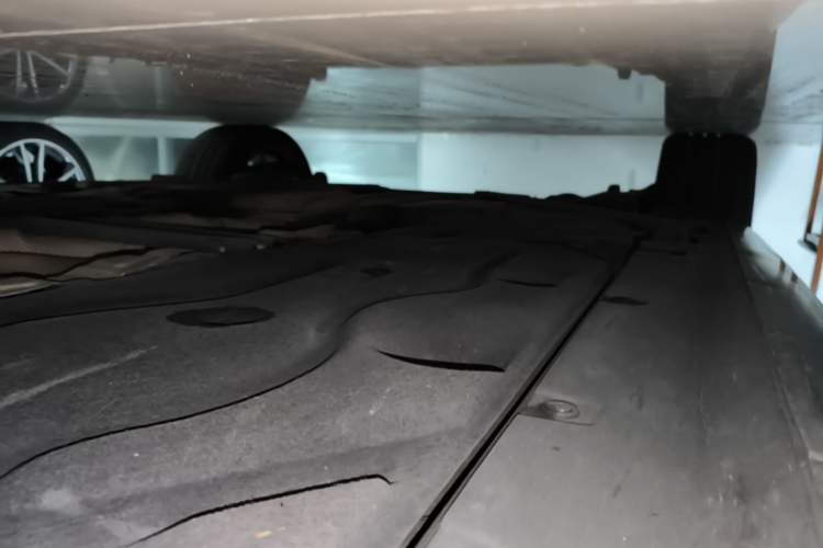 Used BMW 2 Series 2023 225i Four-Door Coupe M Sport Shadowline Package Right Side Sill