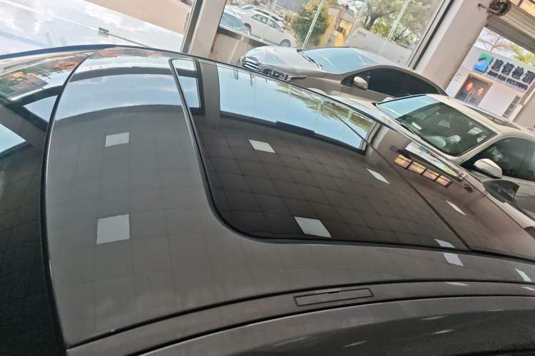 Used BMW 2 Series 2023 Facelifted 225i Four-Door Coupe M Sport Night Edition Package Roof