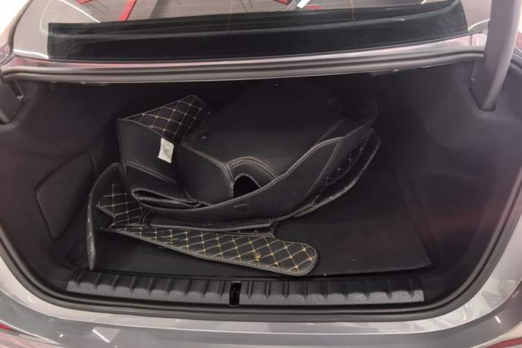 Used BMW 2 Series 2023 225i Four-Door Coupe M Sport Package Trunk
