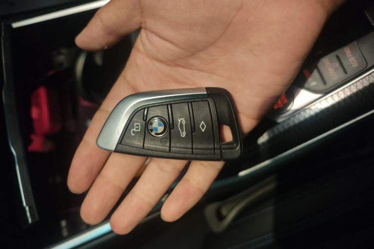 Used BMW 2 Series 2023 225i M Sport Night Edition Package Vehicle Key
