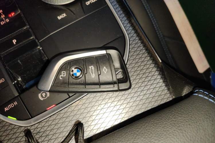 Used BMW 2 Series 2023 M240i Vehicle Key