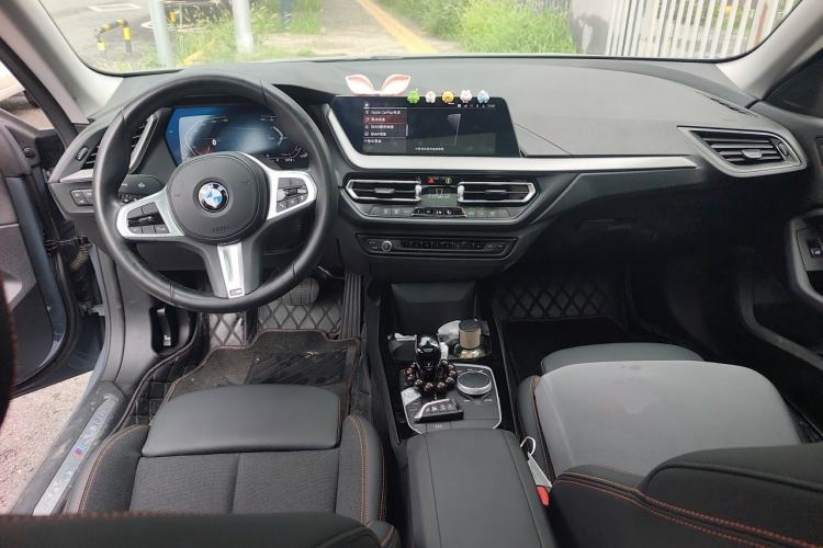 Used BMW 2 Series 2023 225i Four-Door Coupe M Sport Package Center Console