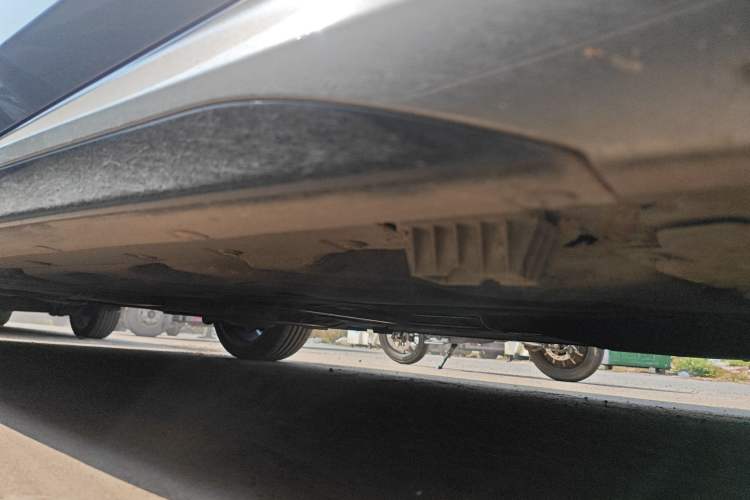 Used BMW 2 Series 2023 225i Four-Door Coupe M Sport Shadowline Package Chassis Front Right