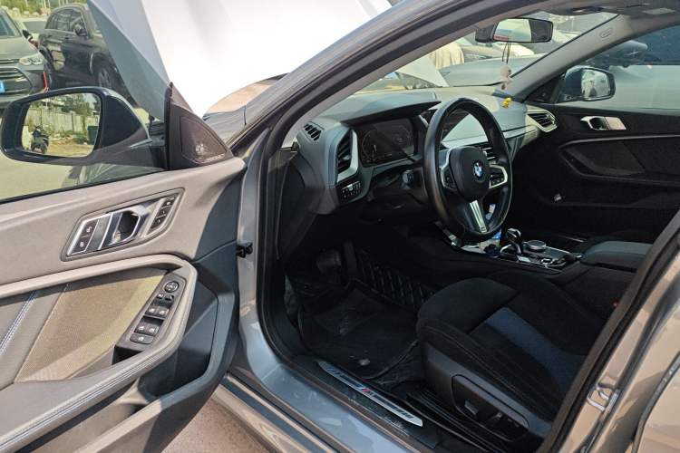Used BMW 2 Series 2023 225i Four-Door Coupe M Sport Shadowline Package Driver Seat