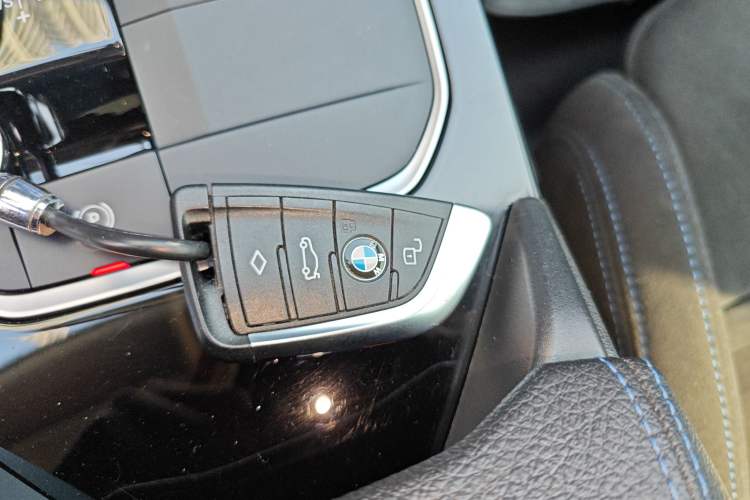 Used BMW 2 Series 2023 225i Four-Door Coupe M Sport Shadowline Package Vehicle Key